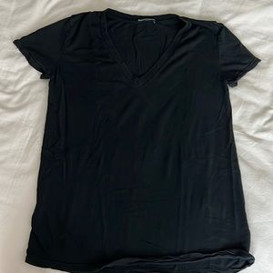 BRANDY MELVILLE. Black V-Neck T-shirt - Fits like s/m